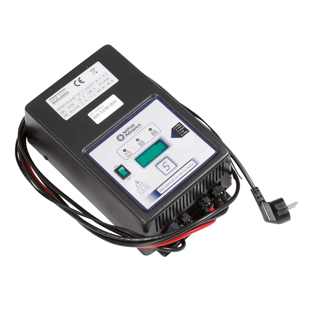 NILFISK SR 1101 B SR1101 Aufsitz Kehrmaschine + 4x Akku 1x Ladegerät 2x Kehrbesen 9084310010 – Bild 3