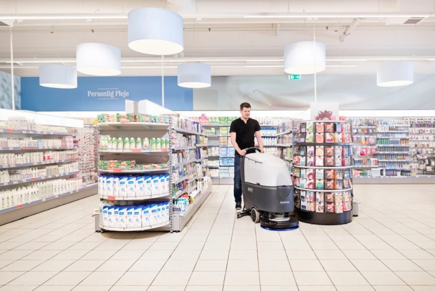 Nilfisk Nachläufer-Scheuersaugmaschine SC530 53 B GO 50000336 – Bild 6