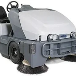 Nilfisk Aufsitz Kehrmaschine SW8000 LPG 56107512