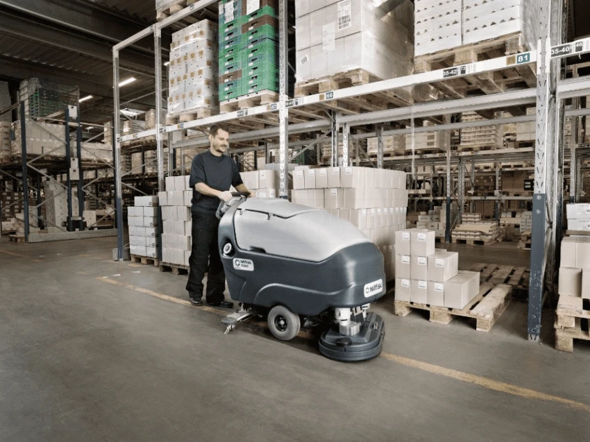 Nilfisk Scheuersaugmaschine SC800-86 56112035 – Bild 4