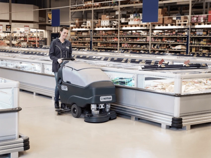 Nilfisk Scheuersaugmaschine SC800-86 56112035 – Bild 5