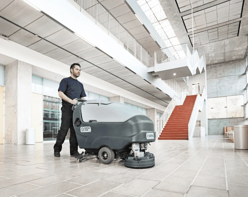 Nilfisk Scheuersaugmaschine SC800-86 56112035 – Bild 6