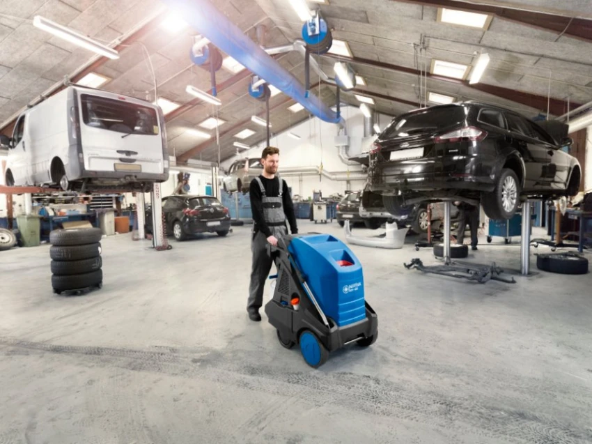 Nilfisk Mobiler Heißwasser Hochdruckreiniger MH 4M-180/860 FA EU 107146917 – Bild 5