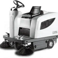 Nilfisk Aufsitz Kehrmaschine SR 1101 P 9084312010