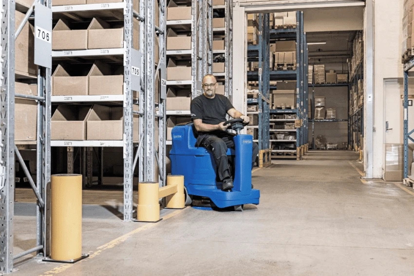 Nilfisk Scheuersaugmaschine SCRUBTEC R 253 COMBI 9087365020 – Bild 8